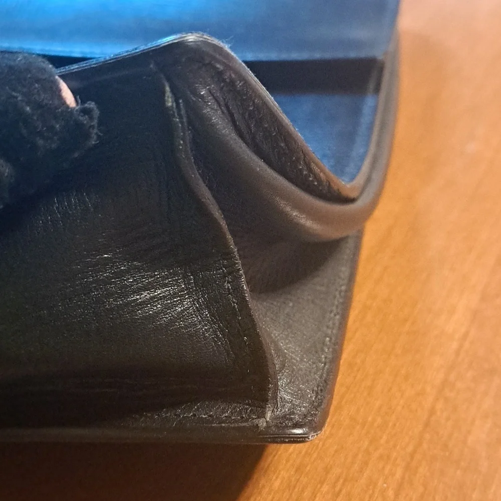 Gucci Black Leather Briefcase GREAT CONDITION